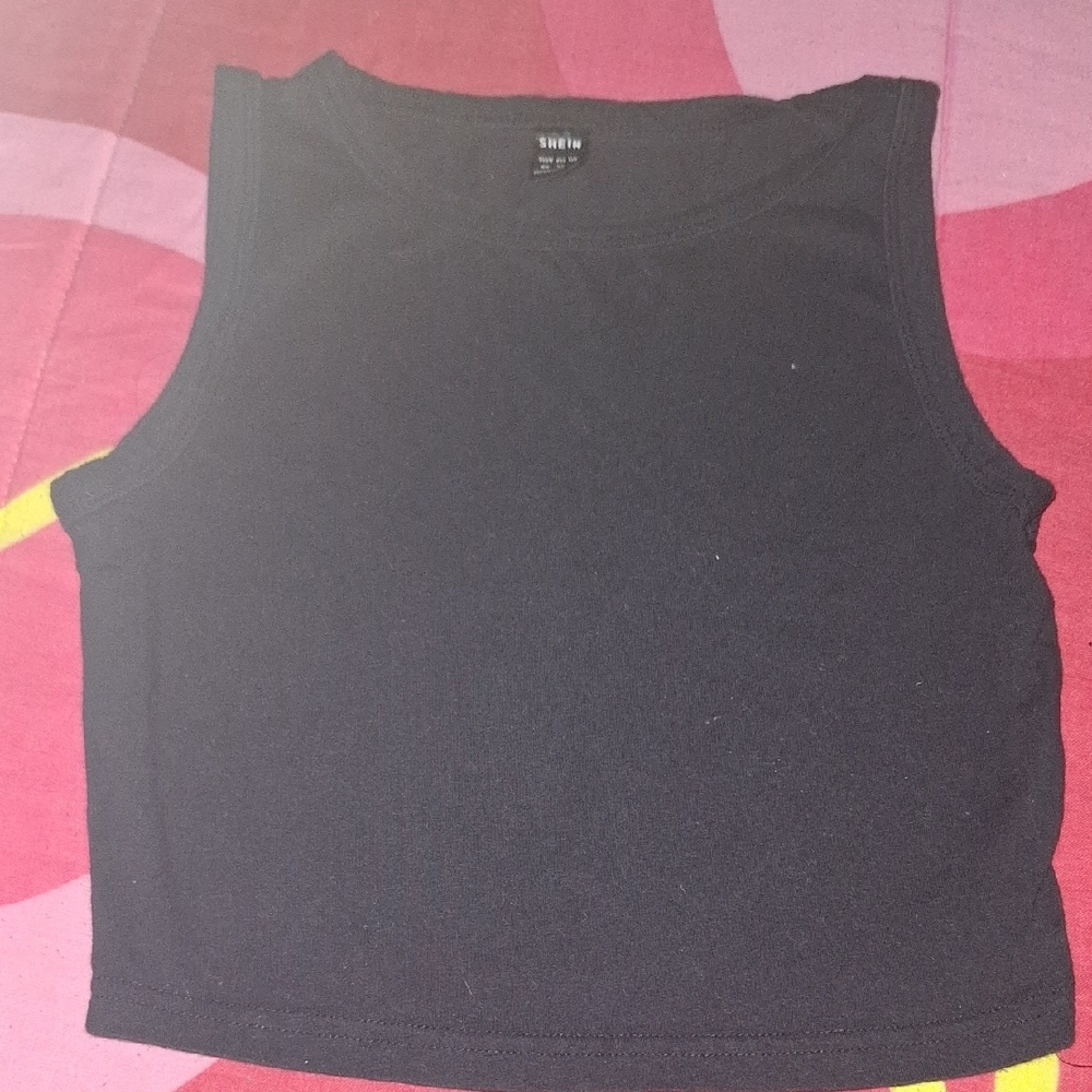 SHEIN Black Ribbed Sleeveless Crop Tank
